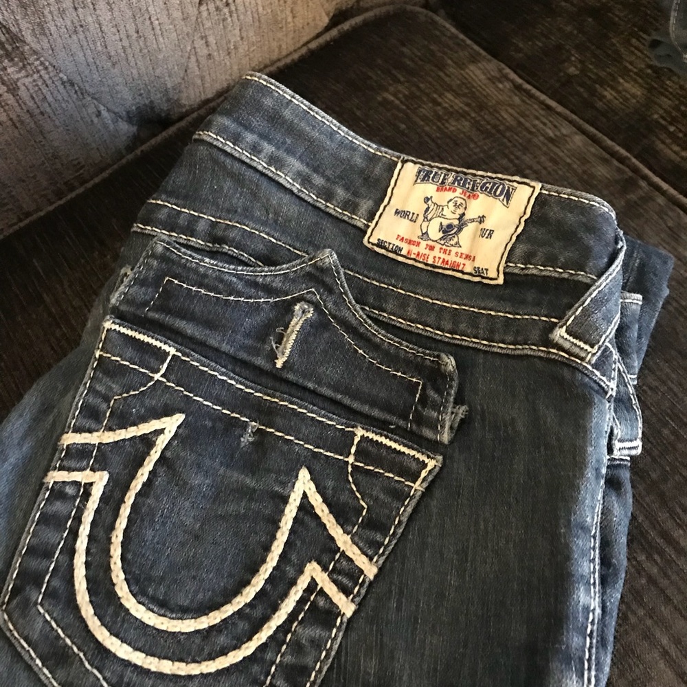True Religion hi rise straight jeans. Size 30